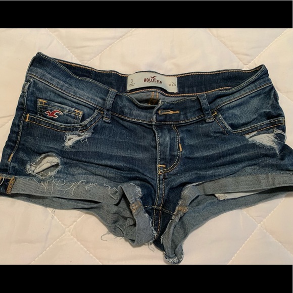 Hollister Ripped Jean Shorts - Picture 1 of 3